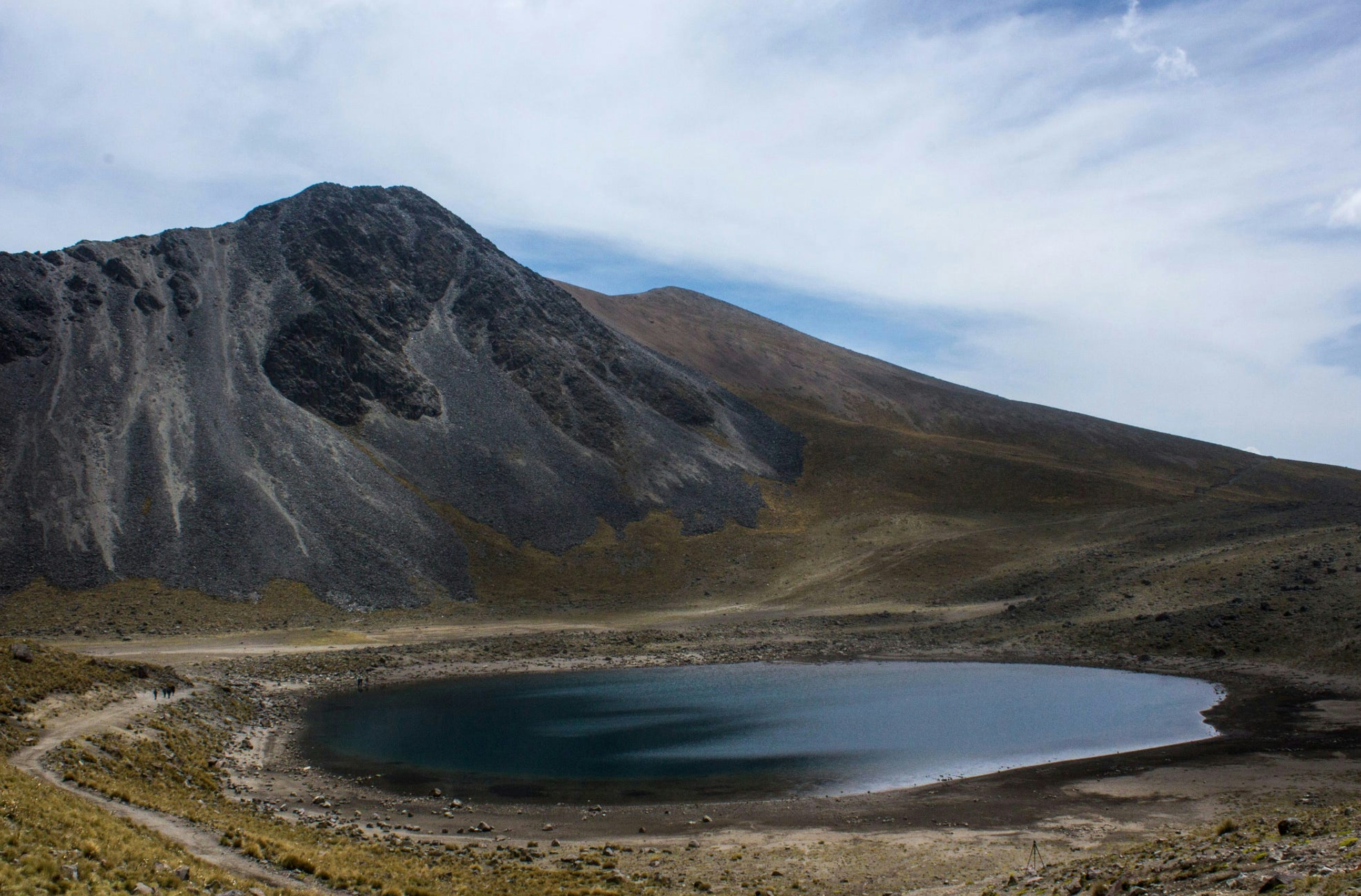 Озеро лагуна адыгея