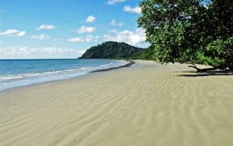 Lang Co Beach _ luxurytour_Topgtour_Vietnam 