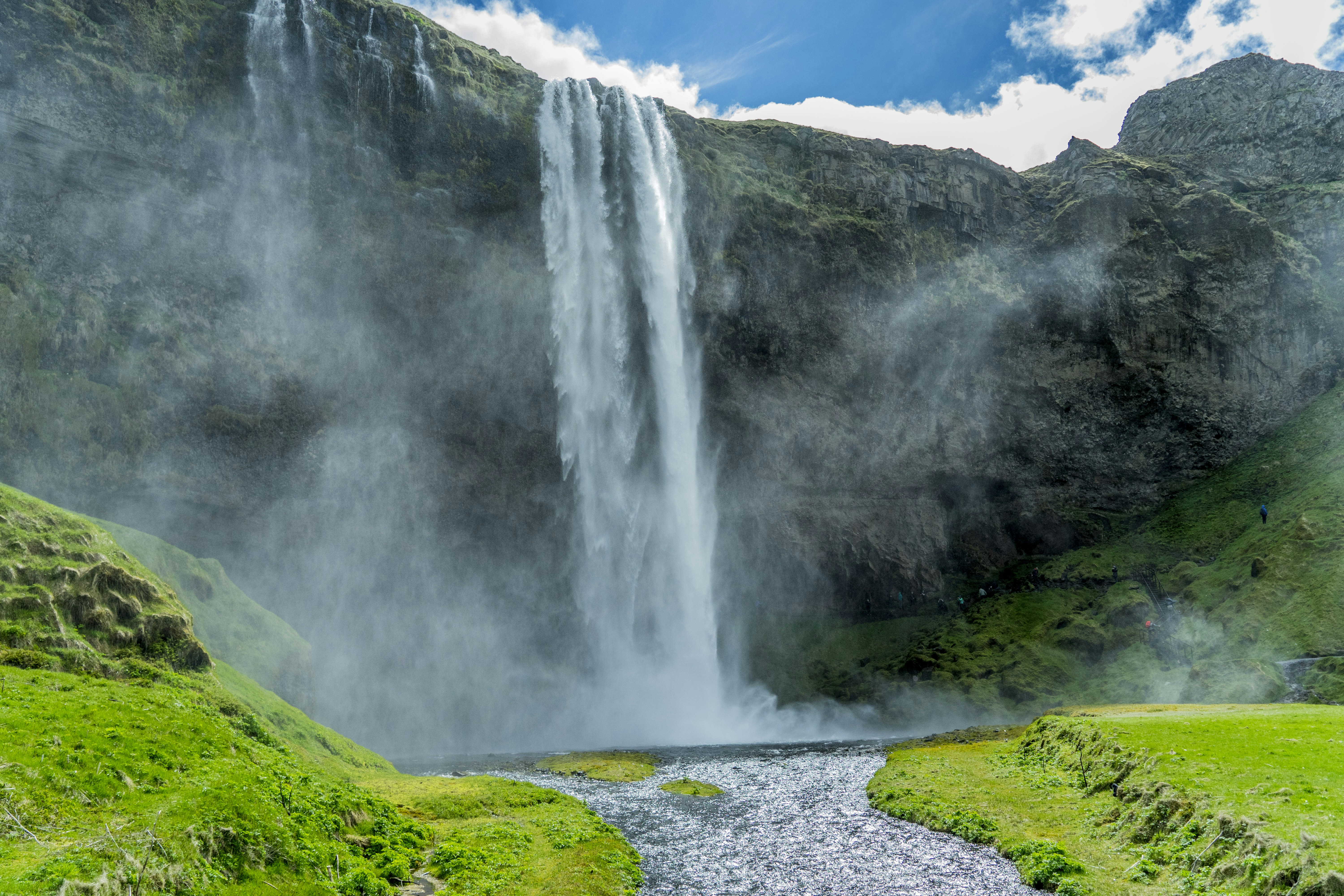 Free Unsplash photo from Andy Wang