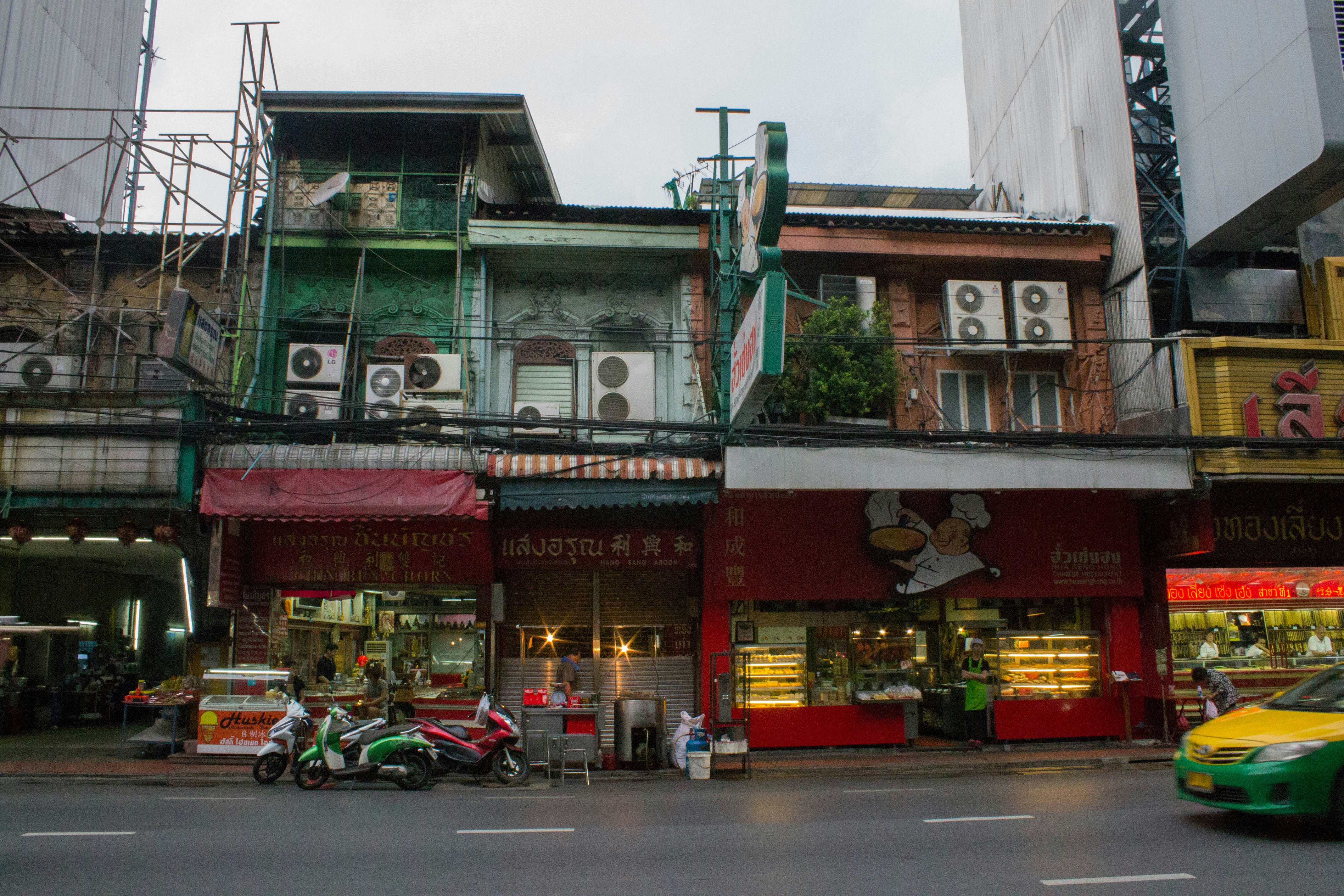 Free Unsplash photo from Gao Moua