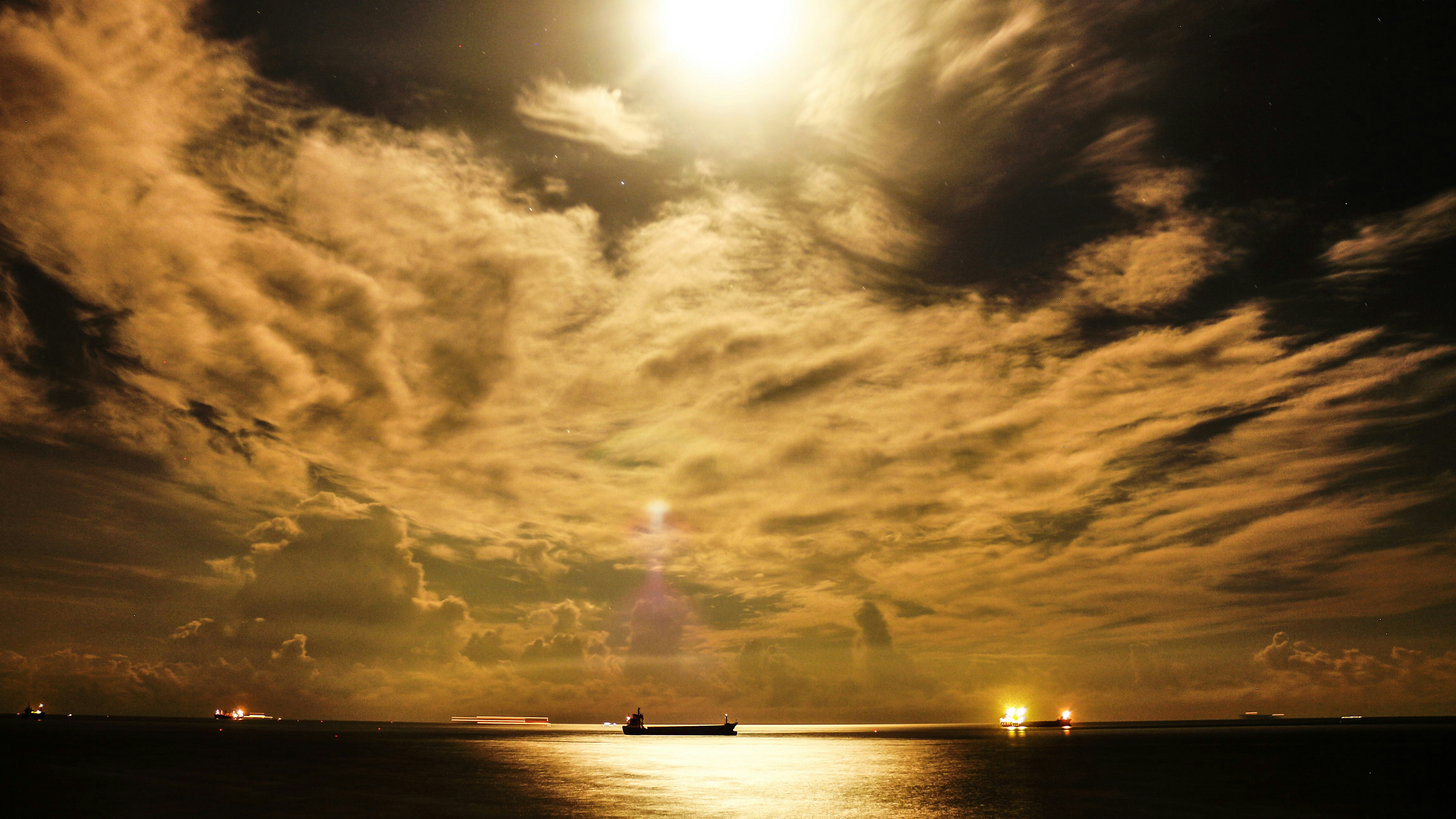 Free Unsplash photo from 劼 高