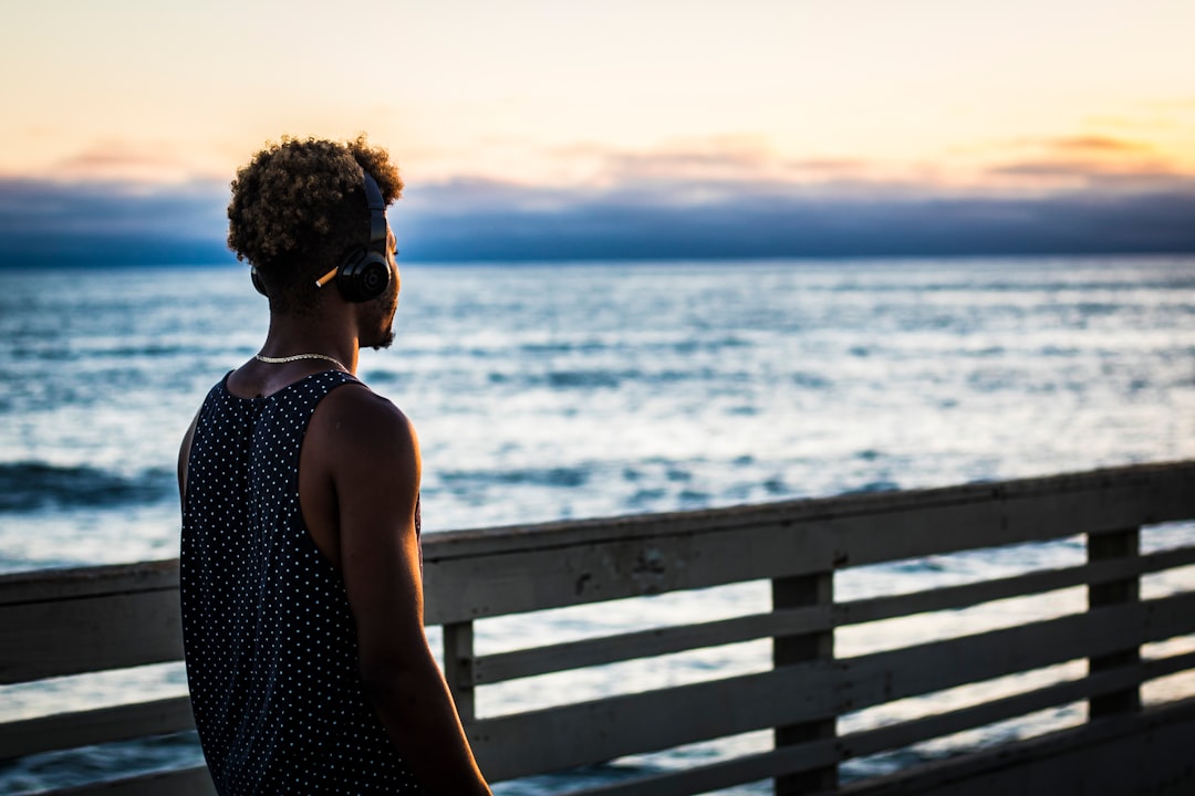 travelers stories about Ocean in Ocean Beach Pier, United States