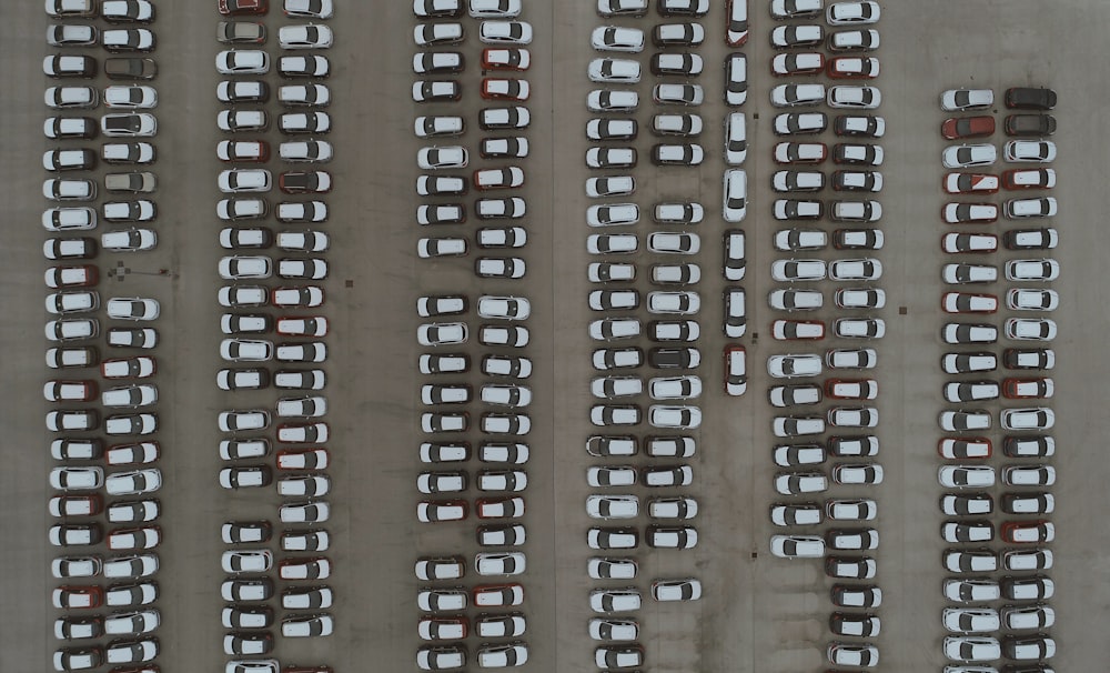Fotografía aérea de coches