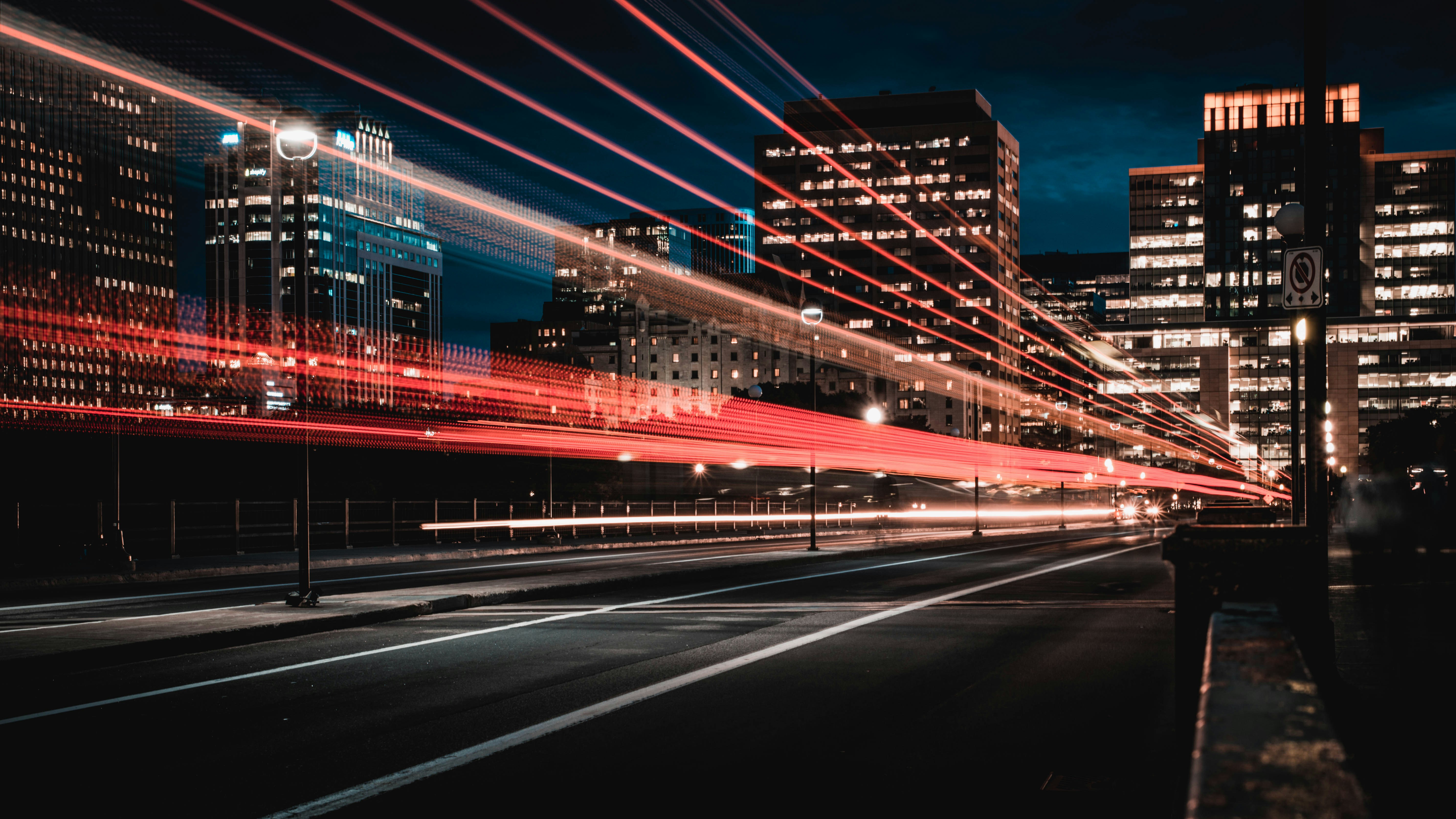 great photo recipe,how to photograph ottawa road in the evening; long exposure photography of road and cars