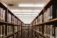 shallow focus photography of bookshelfs