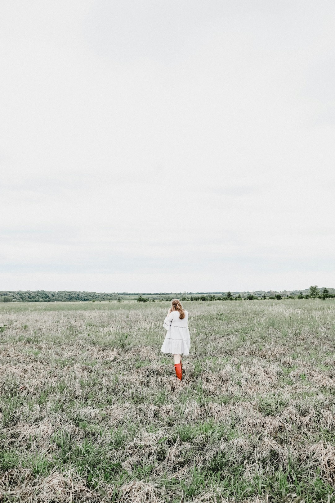 woman wearing white dress