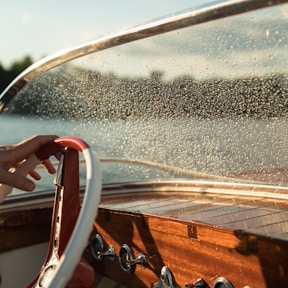 water moisture on convertible car windshield