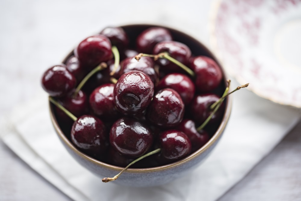 Photographie en gros plan de fruits cerises