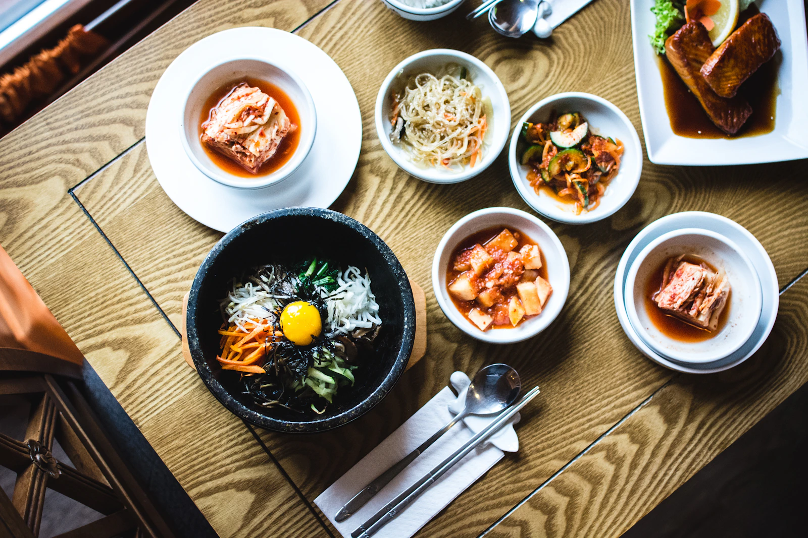 Pengalaman kuliner yang dapat melengkapi itinerary wisata edukatif Korea