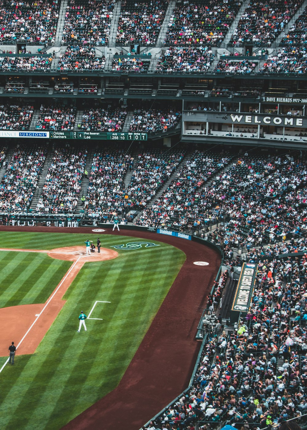 Fotografía de vista aérea de la multitud en el estadio de béisbol