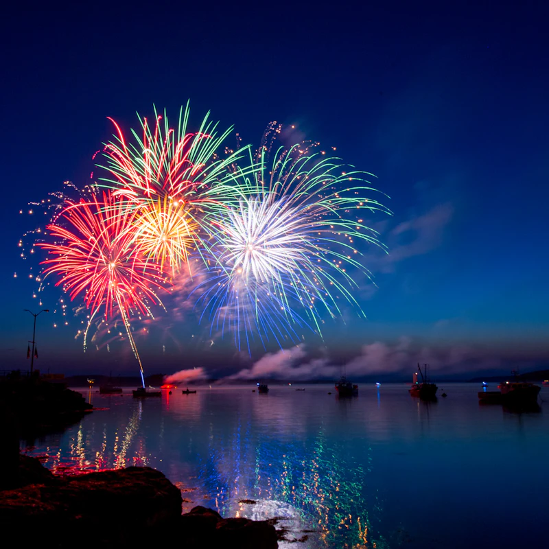 Bonfire Night & Fireworks in Hull & East Yorkshire 2026: Dates, Times & Tickets — illustration