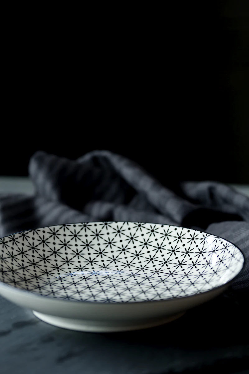 Lattice Pattern Plate