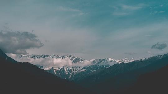 photo of Manali Hill station near Chandra Taal