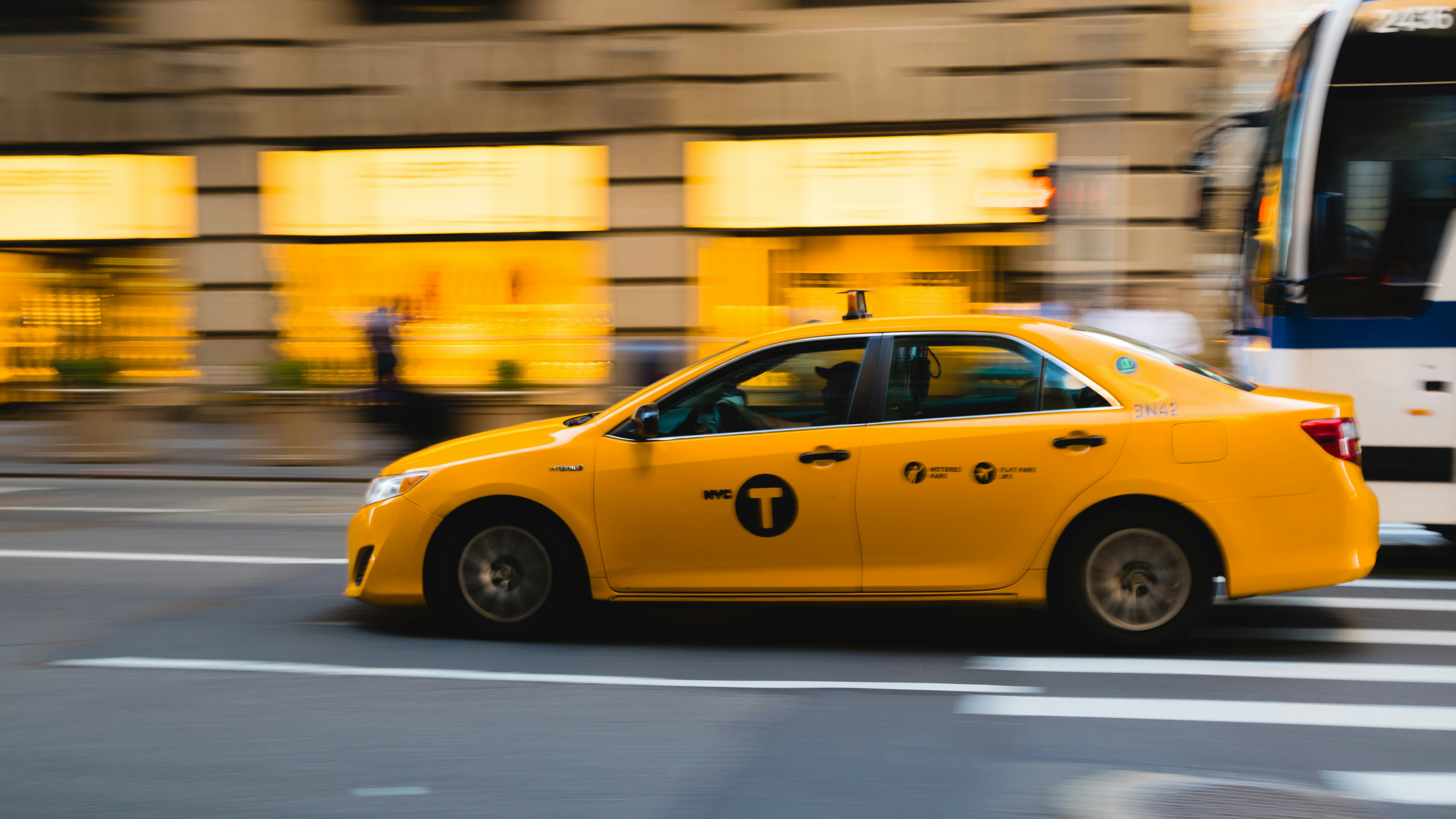 Taxis are Returning to Combat Ridesharing Price Hikes
