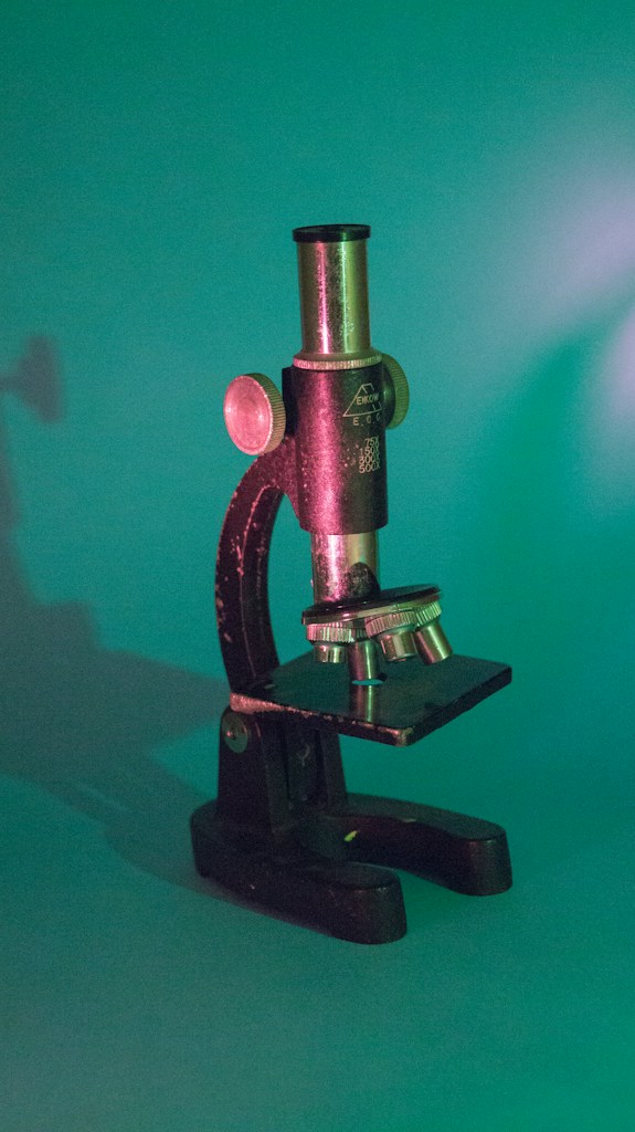 LED Ophthalmoscope