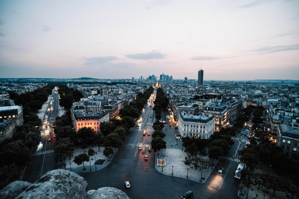 Vue aérienne des bâtiments de la ville pendant la journée