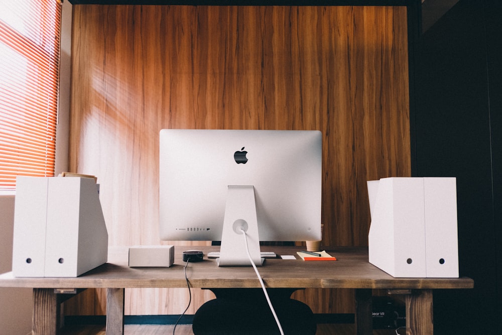 silver Apple iMac