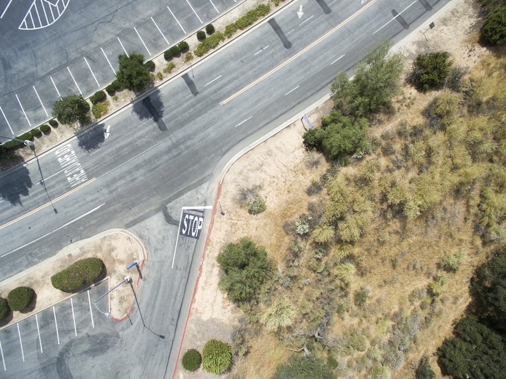 bird's eyeview of gray concrete highway