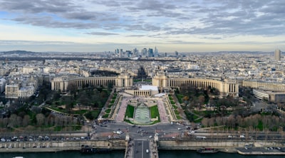 La Défense - От Eiffel Tower, France