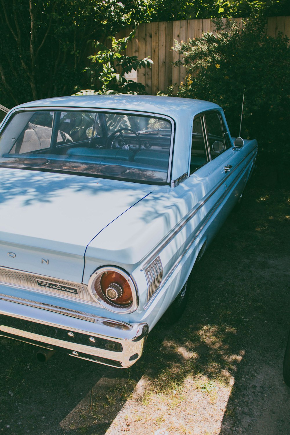 photography of classic white vehicle