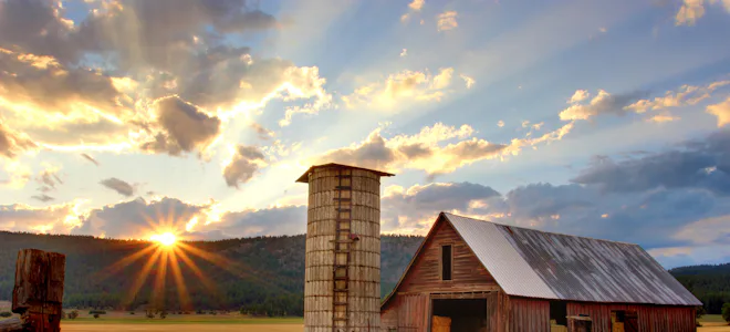 Rural Property Investment: Converting Agricultural Buildings & Stables To Residential