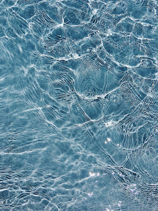 water ripple digital wallpaper