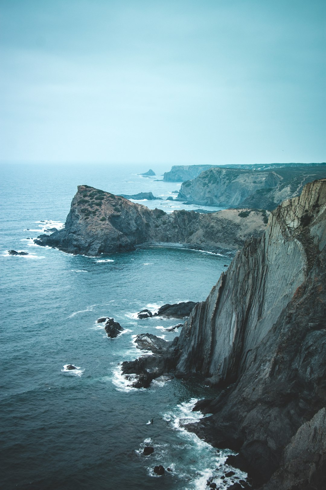 Cliff photo spot Praia da Arrifana Cabo de Sao Vicente