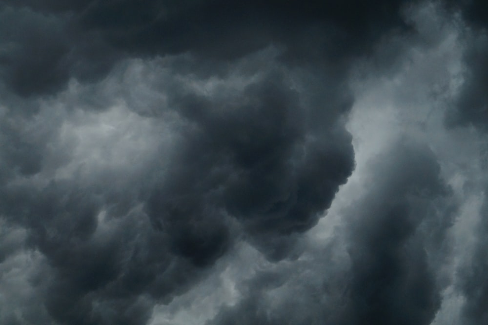 Storm Cloud Pictures Download Free Images On Unsplash