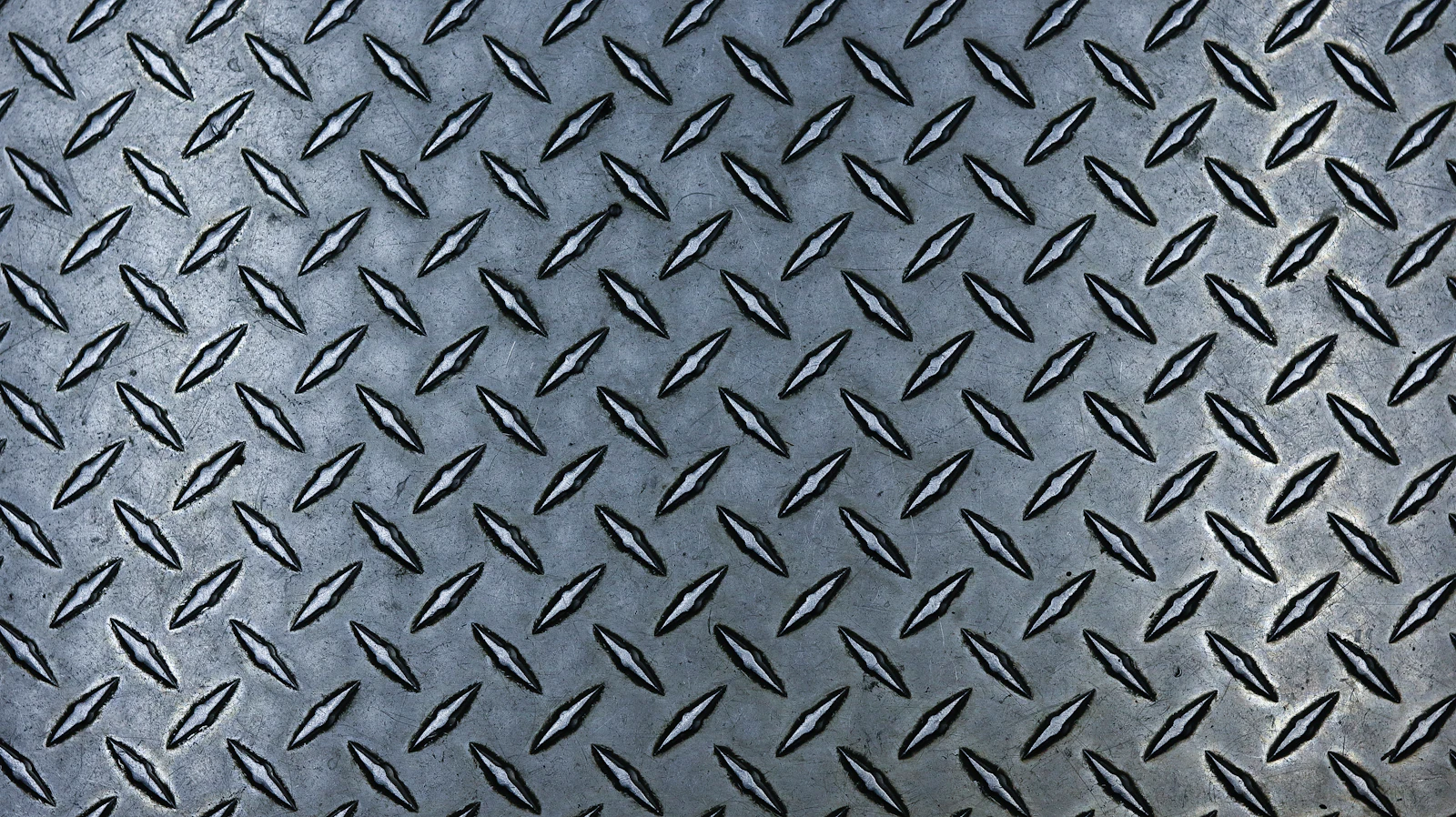 Efeler metal malzeme