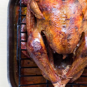 chicken roast on roasting pan