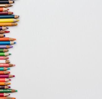 pile of color pencils