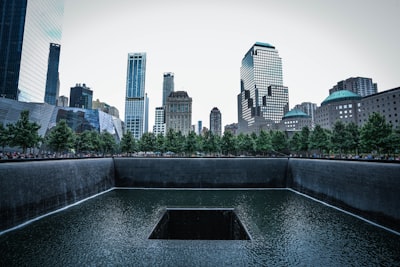 World Trade Center Memorial - 从 North Pool, United States