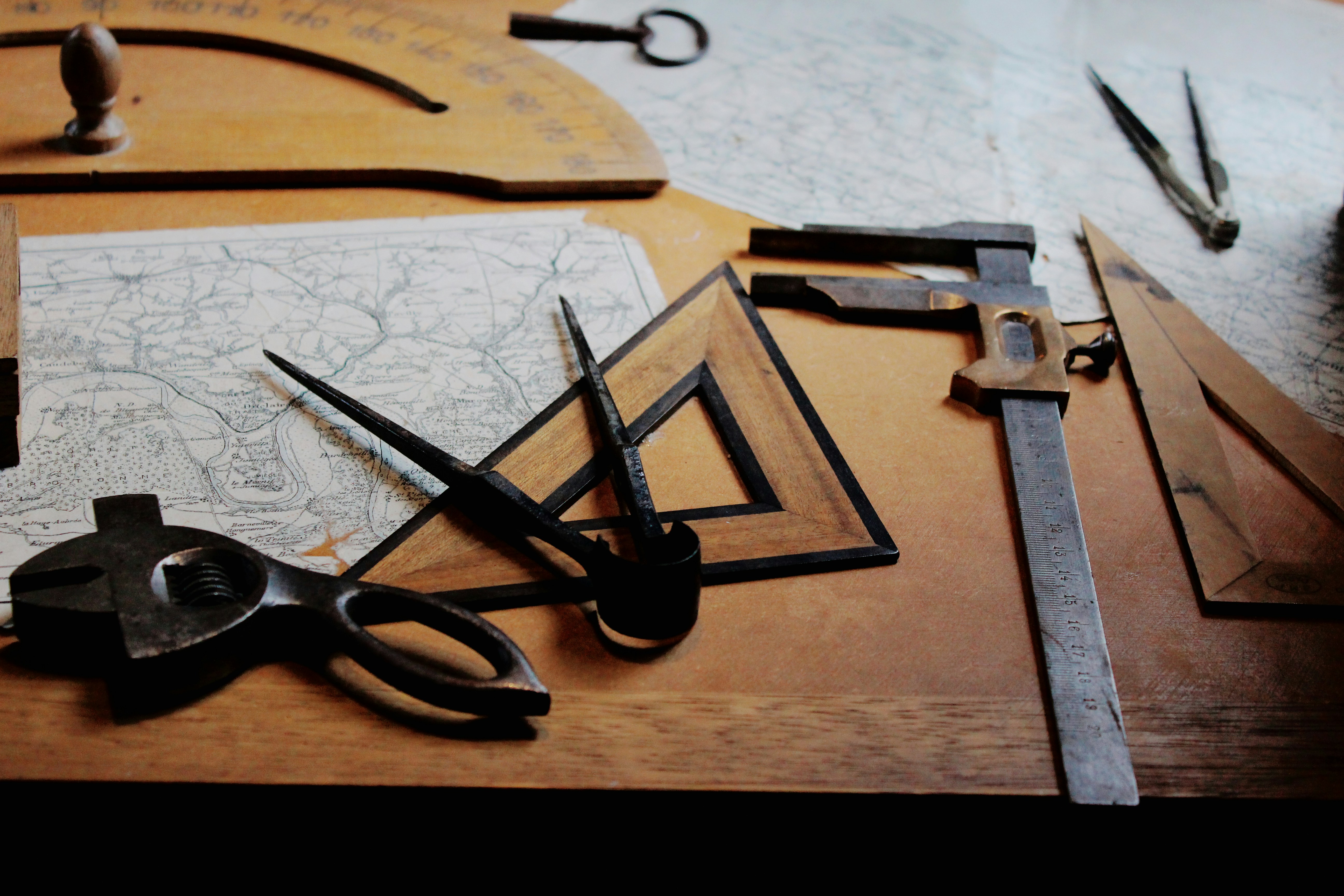 Measuring tools