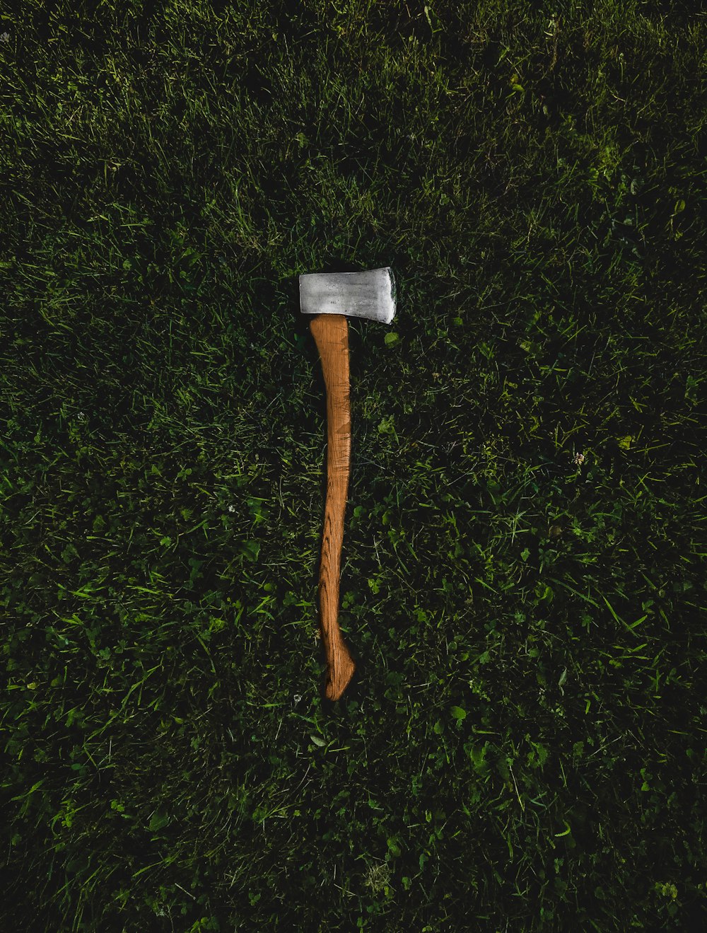 Best 500+ Axe Pictures | Download Free Images on Unsplash