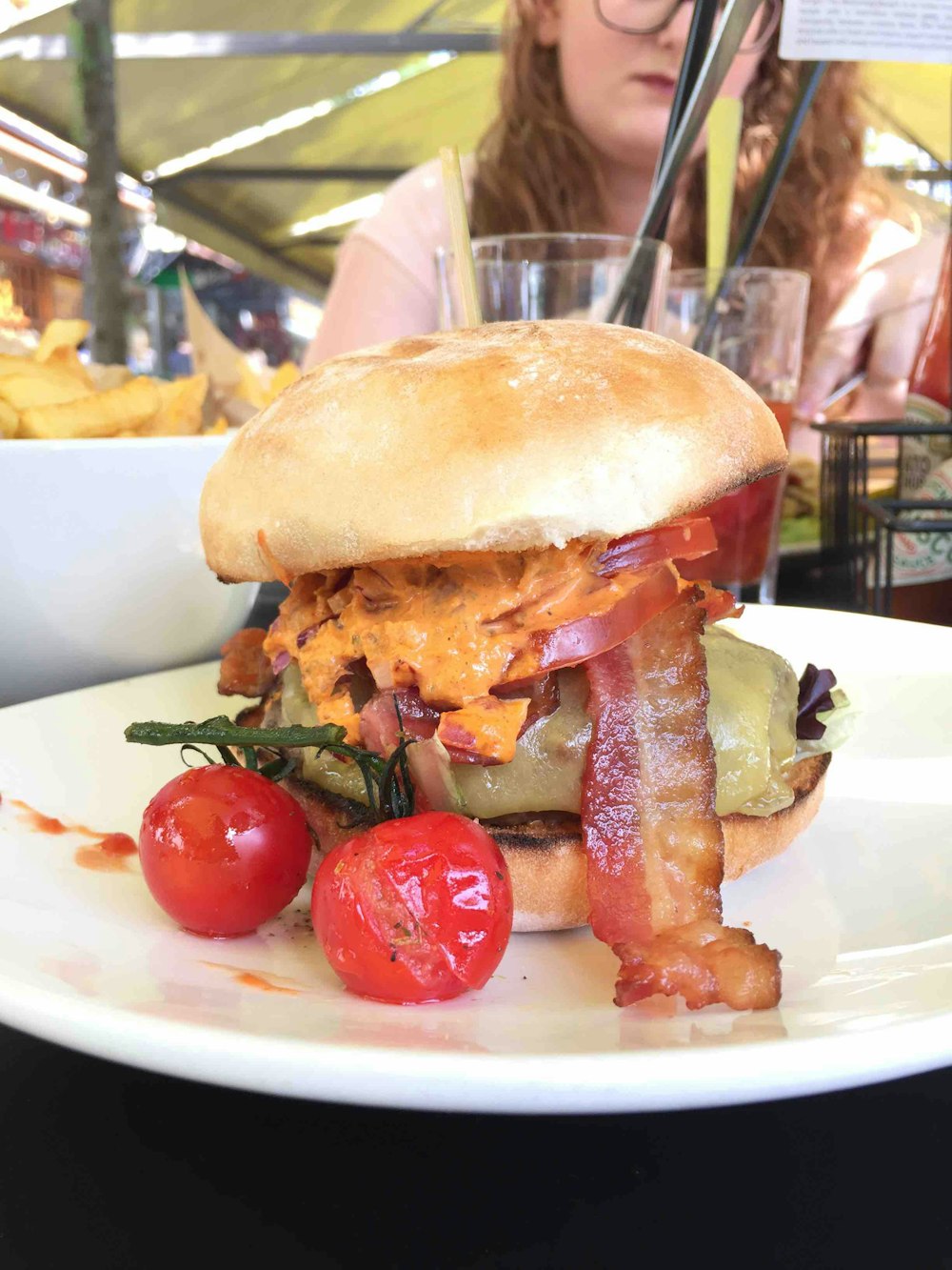 A bacon cheeseburger.