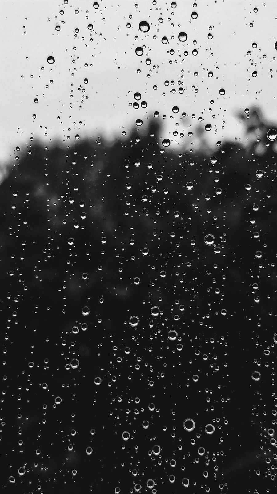 Regenachtig stadsbeeld