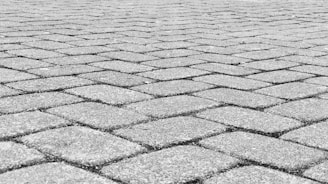 gray concrete flooring