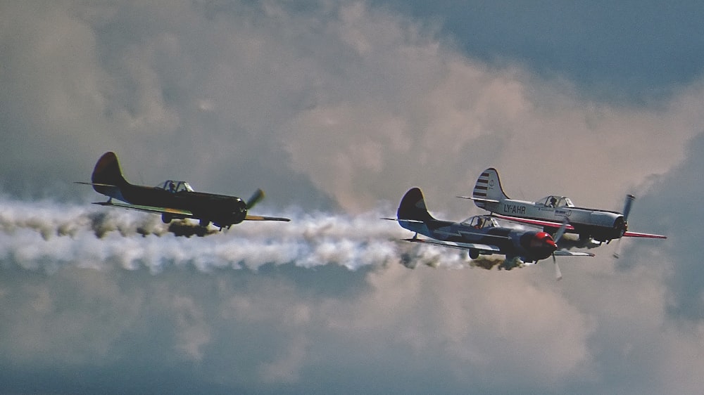 three planes at the air show