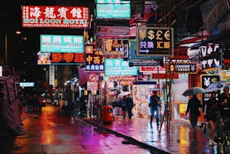 Hong Kong view on a holiday planned by Francesco Margaretini Luxury Travel Villas Weddings Honeymoon