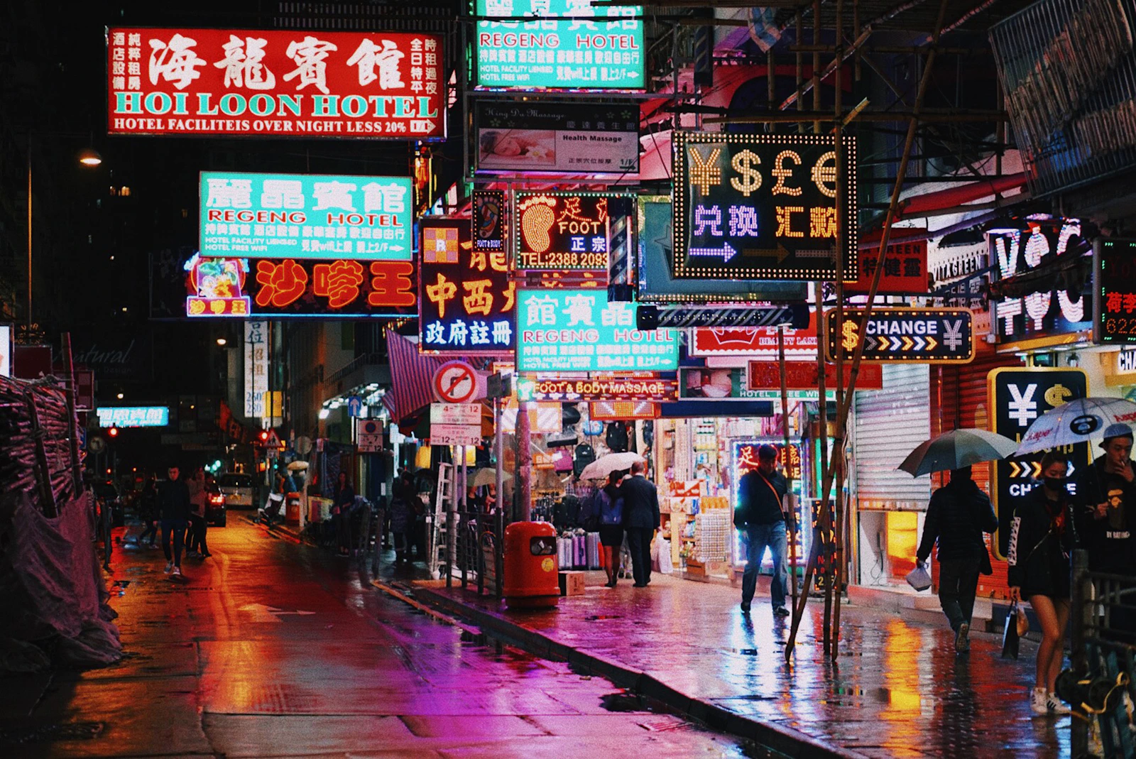 Photo · Nic Low / Unsplash