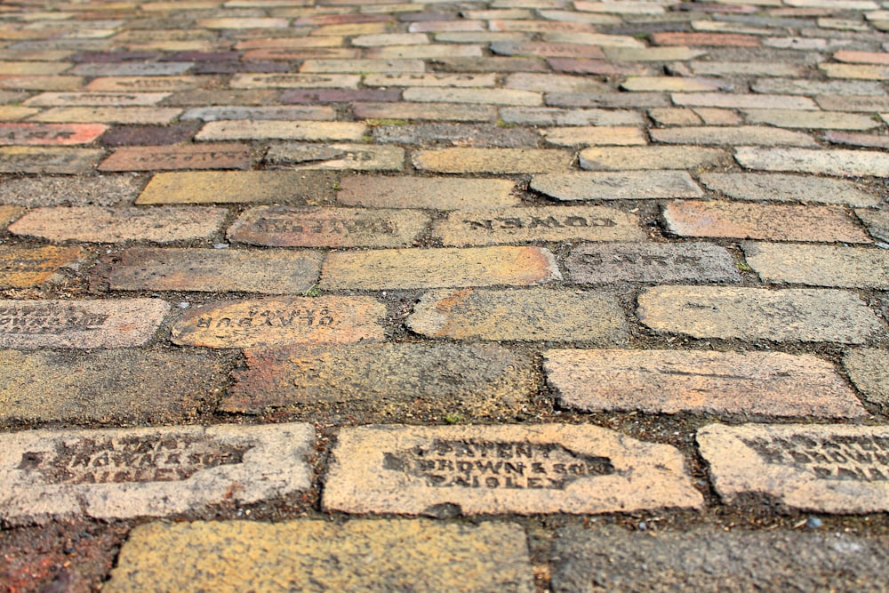 engrave text concrete pavements