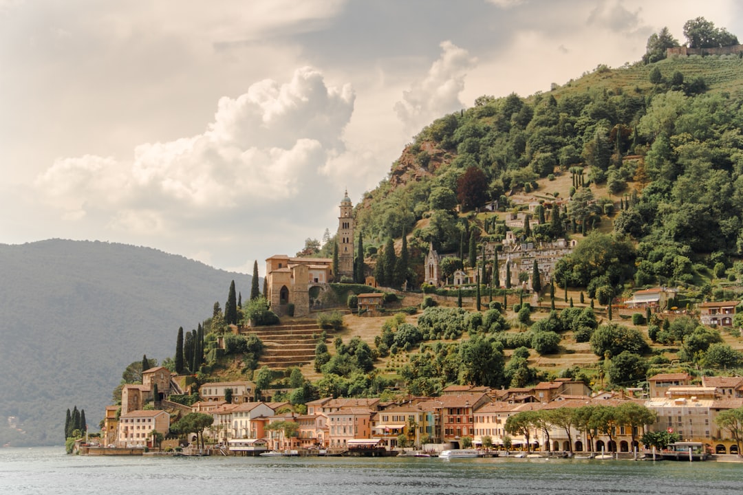 photo of Morcote Cliff near Monte Tamaro