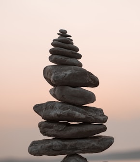 closeup photography of cairn stone