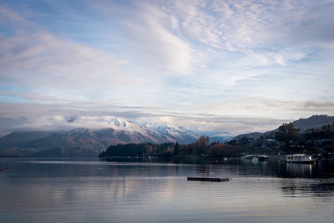 Loch photo spot Wanaka Queenstown