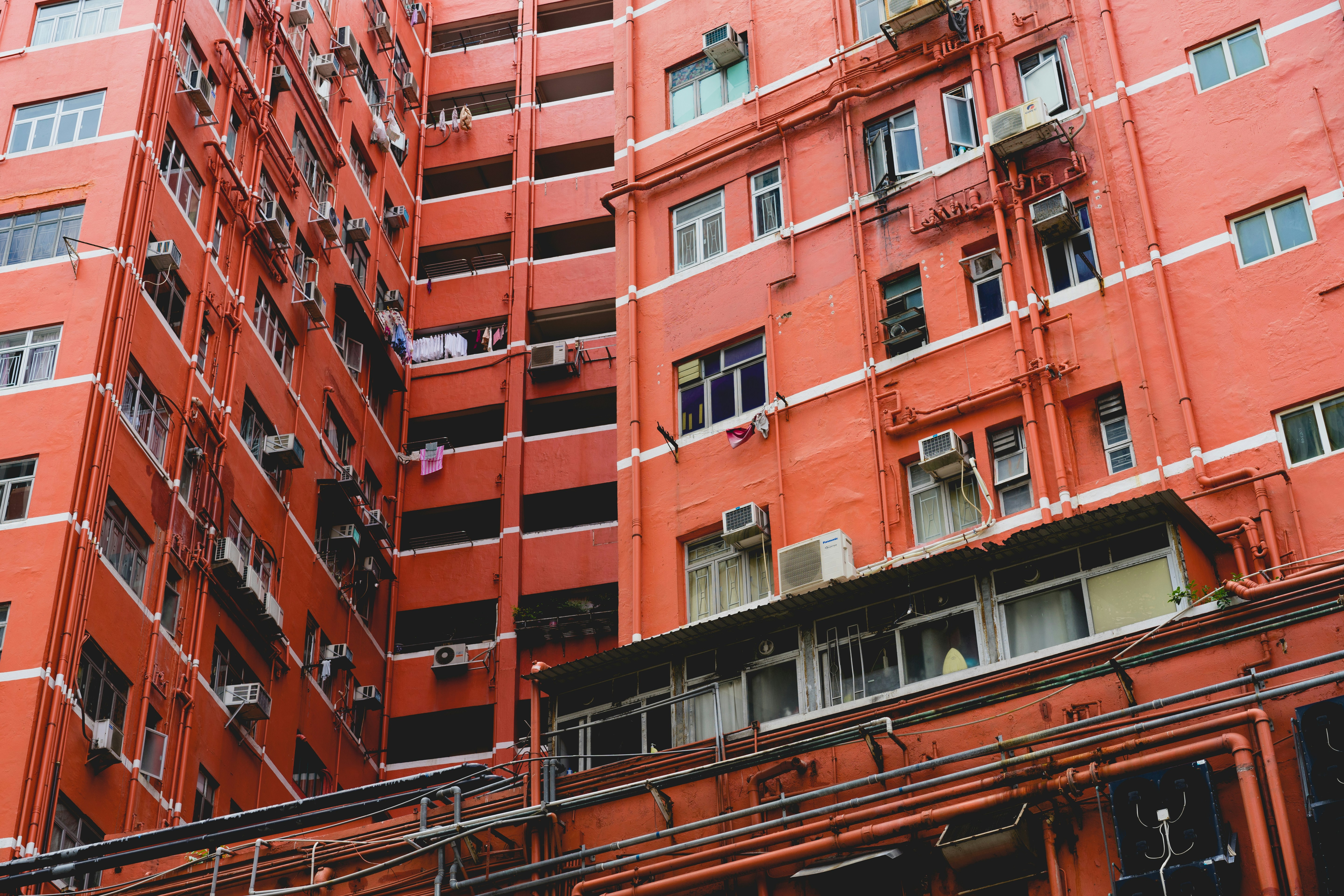 "Baan Tawan Apartment"