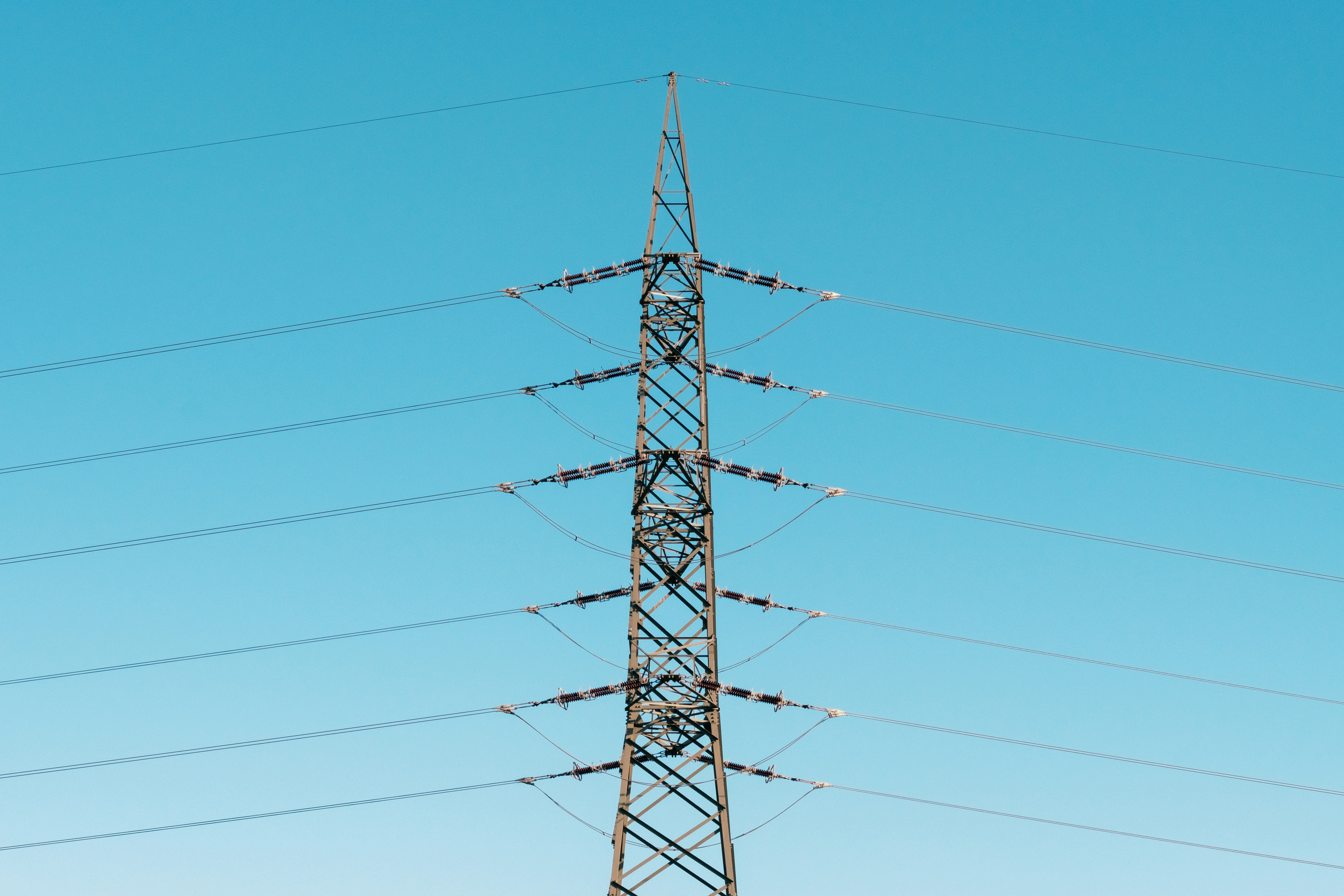 SF May Own Its Own Electrical Grid By Buying It From Bankrupt PG&E