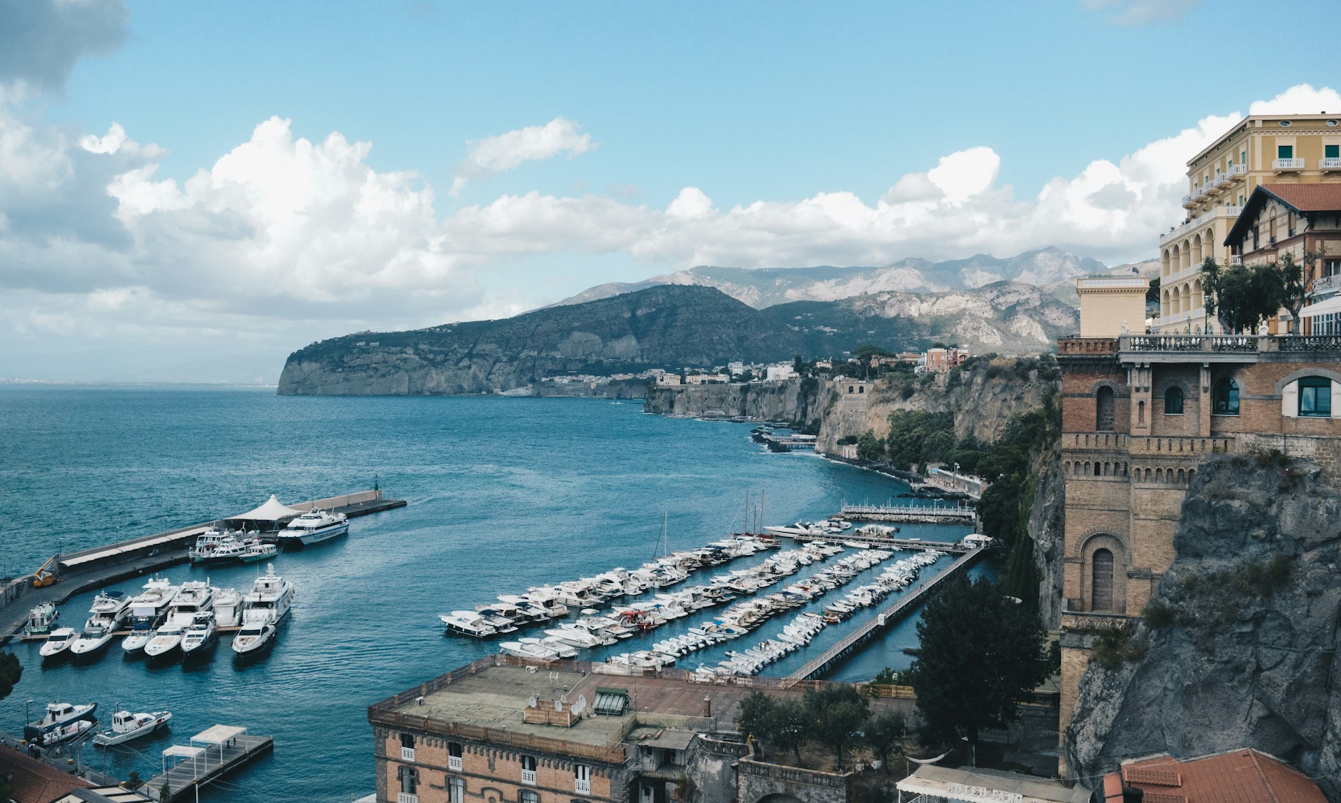 naples to sorrento