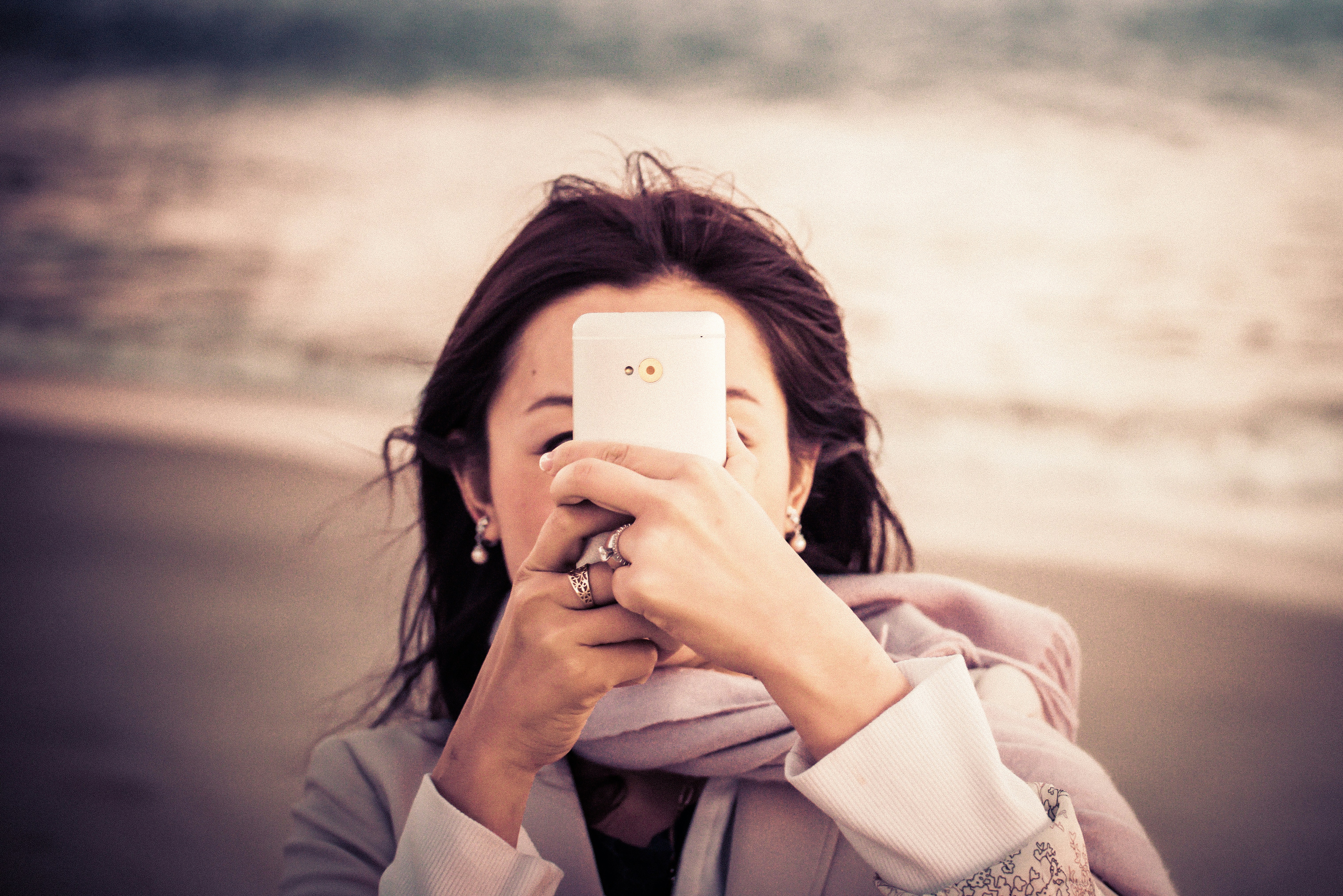 Sleek Surf Pro Phone