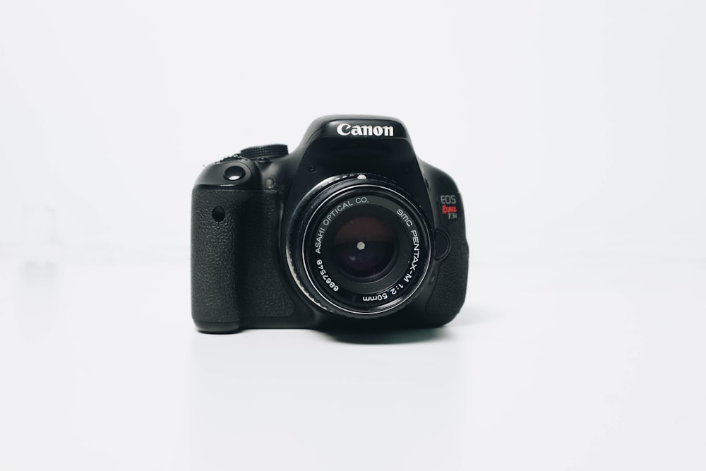 블랙 캐논 EOS Rebel 시리즈 DSLR 카메라