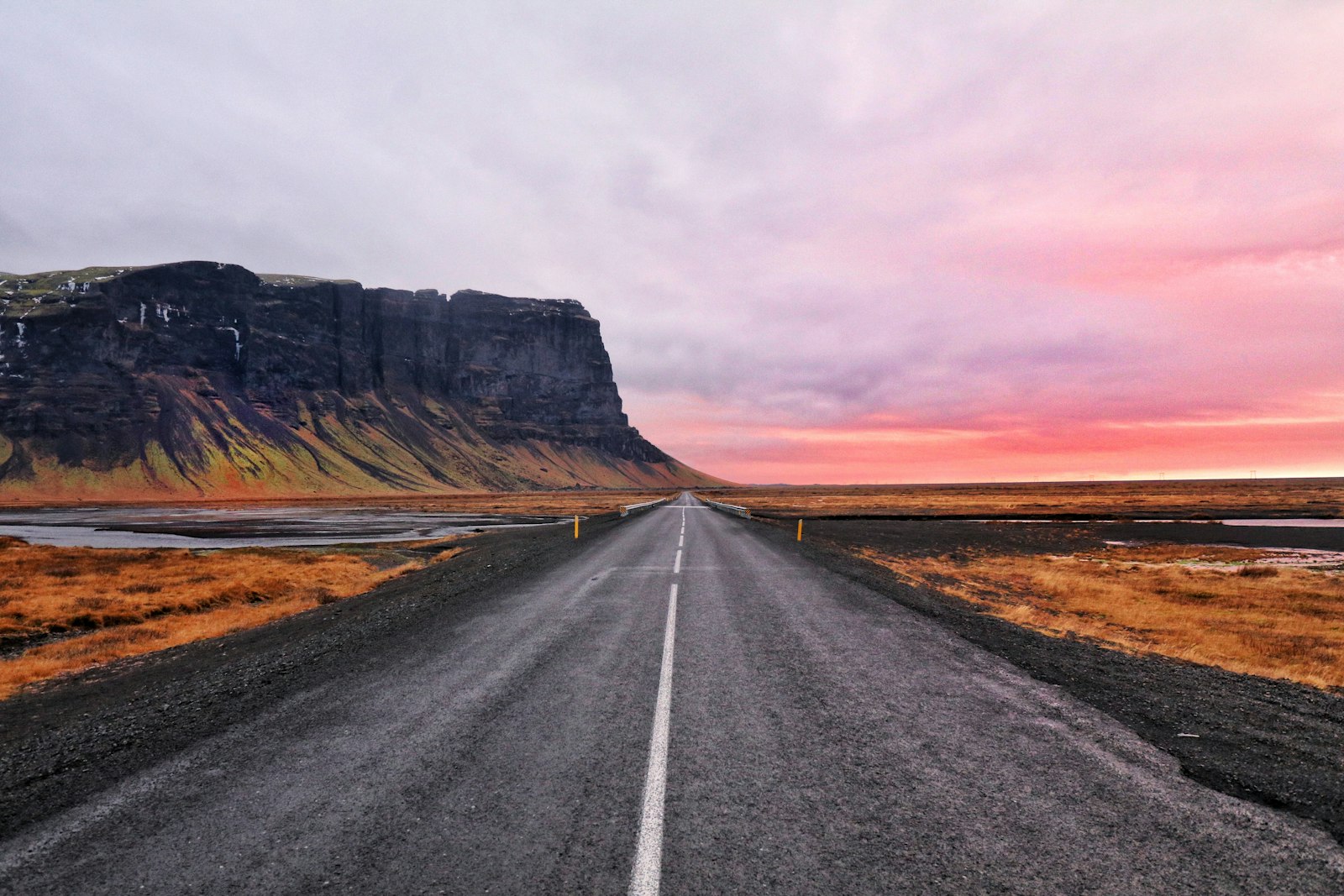 Canon EF-S 10-18mm F4.5–5.6 IS STM sample photo. Asphalt road and cliff photography